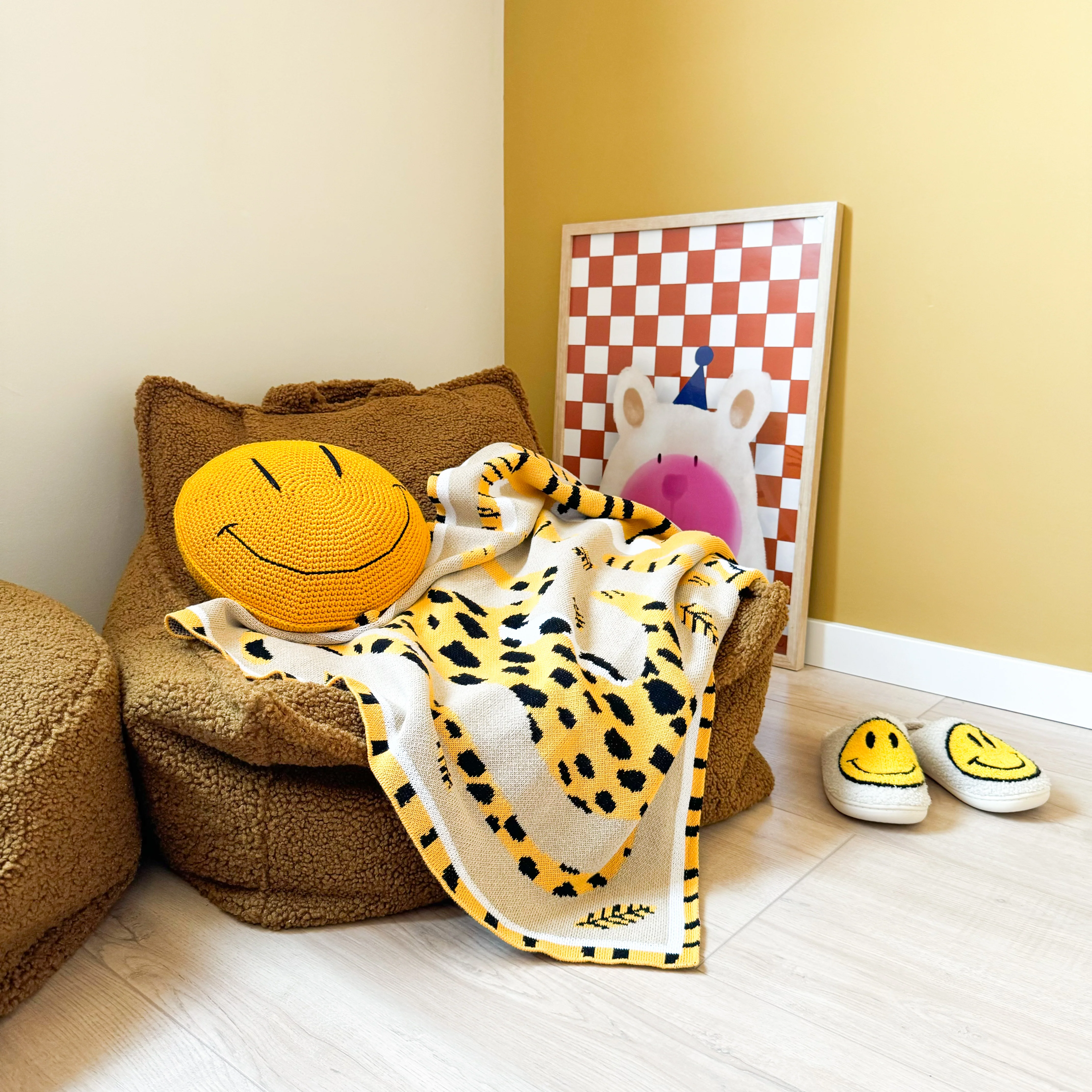 Big Cats Mini Blanket - Image 4