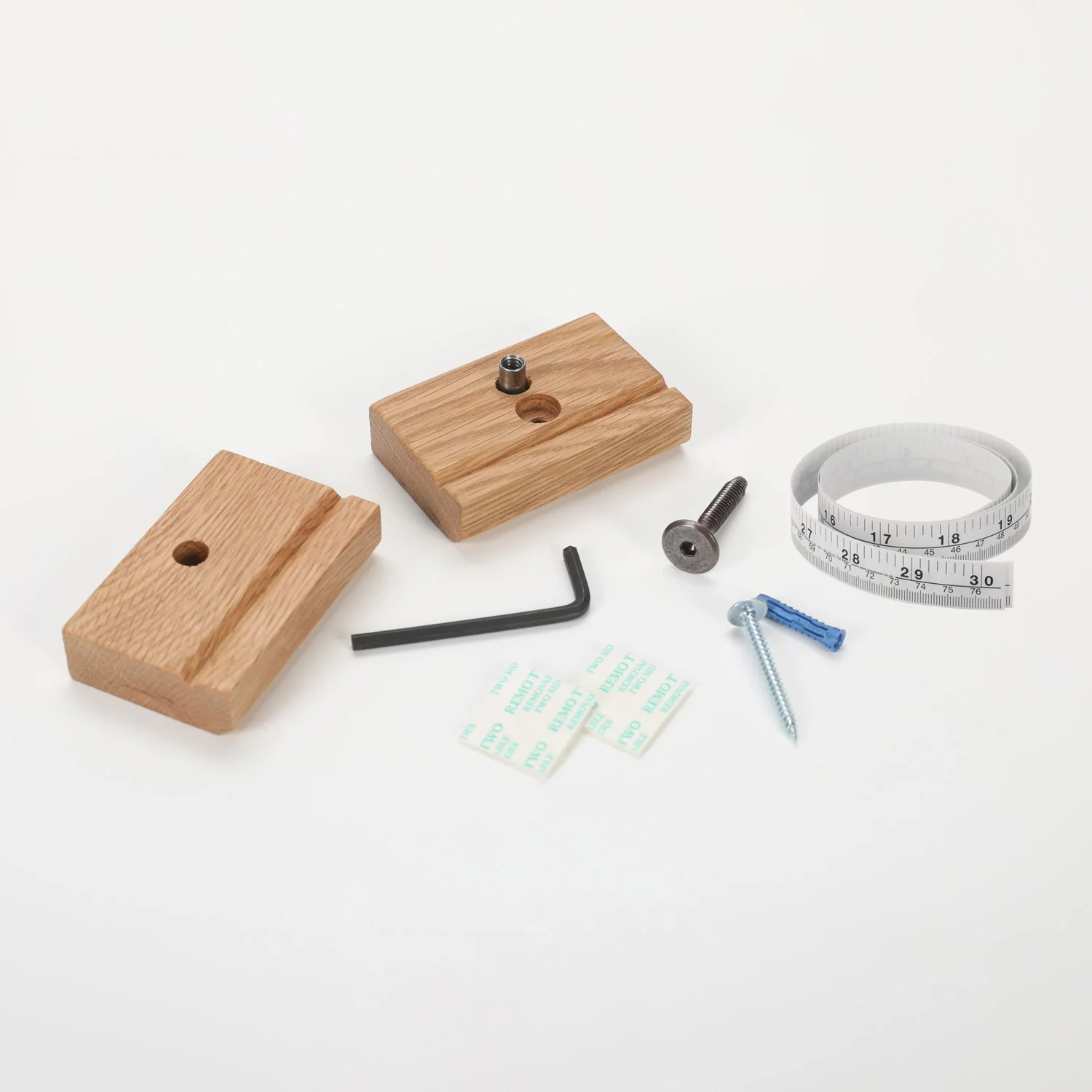 Blanket Hanger Clips - Oak (Set of 3) - Image 3