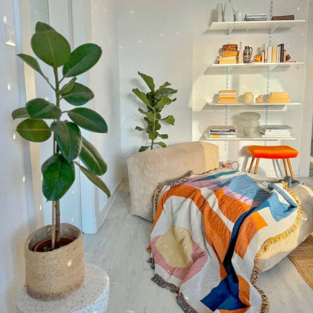 Essien Throw - Image 4