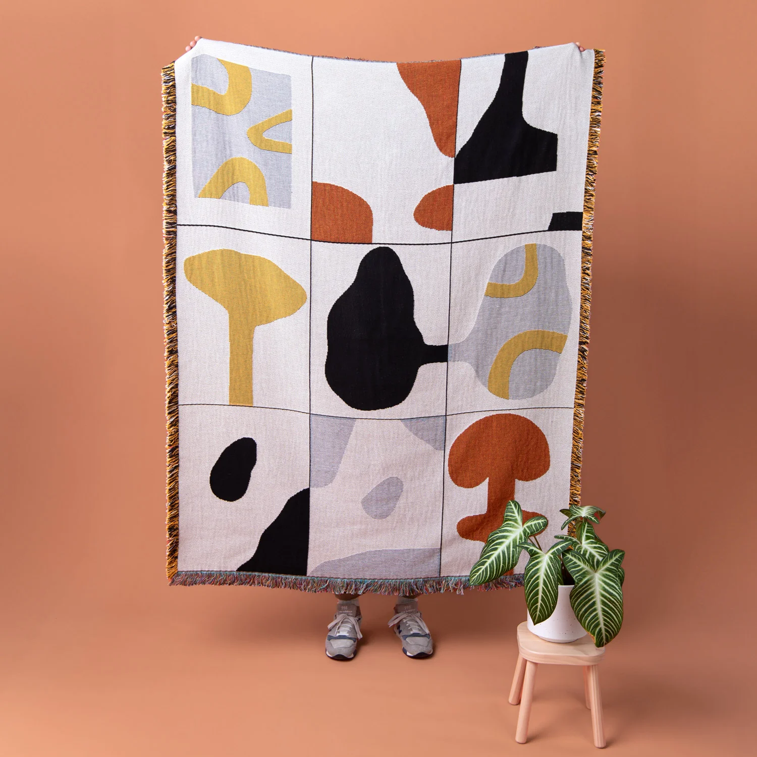 Frantz Throw - Image 6