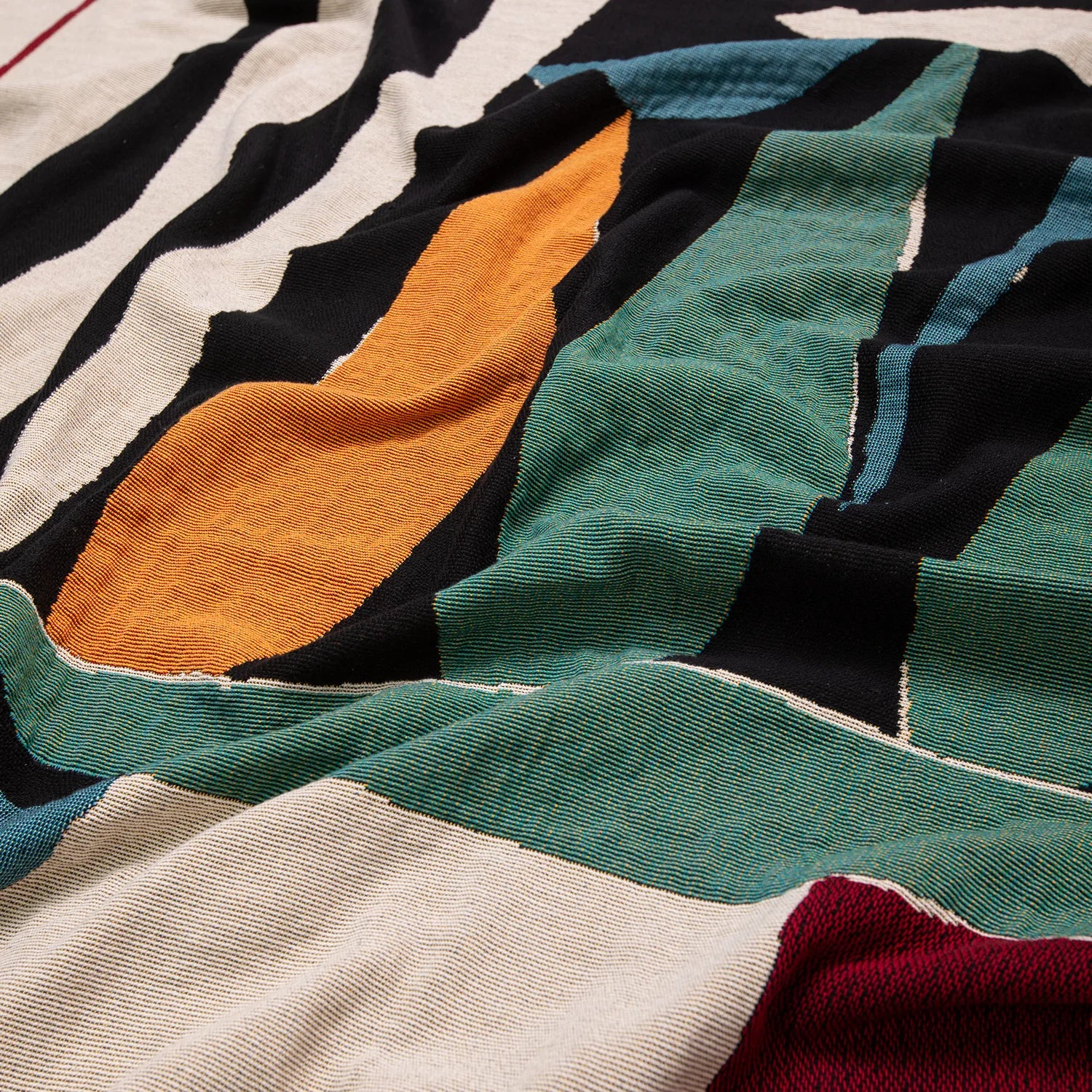 Guarena Throw - Image 3